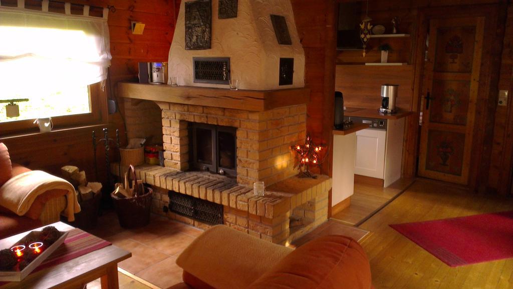 Blockhaus Ferienzauber Villa Bromskirchen Buitenkant foto